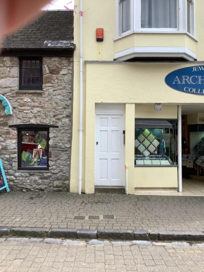 Second Floor Apartment Tenby Town Centre Εξωτερικό φωτογραφία